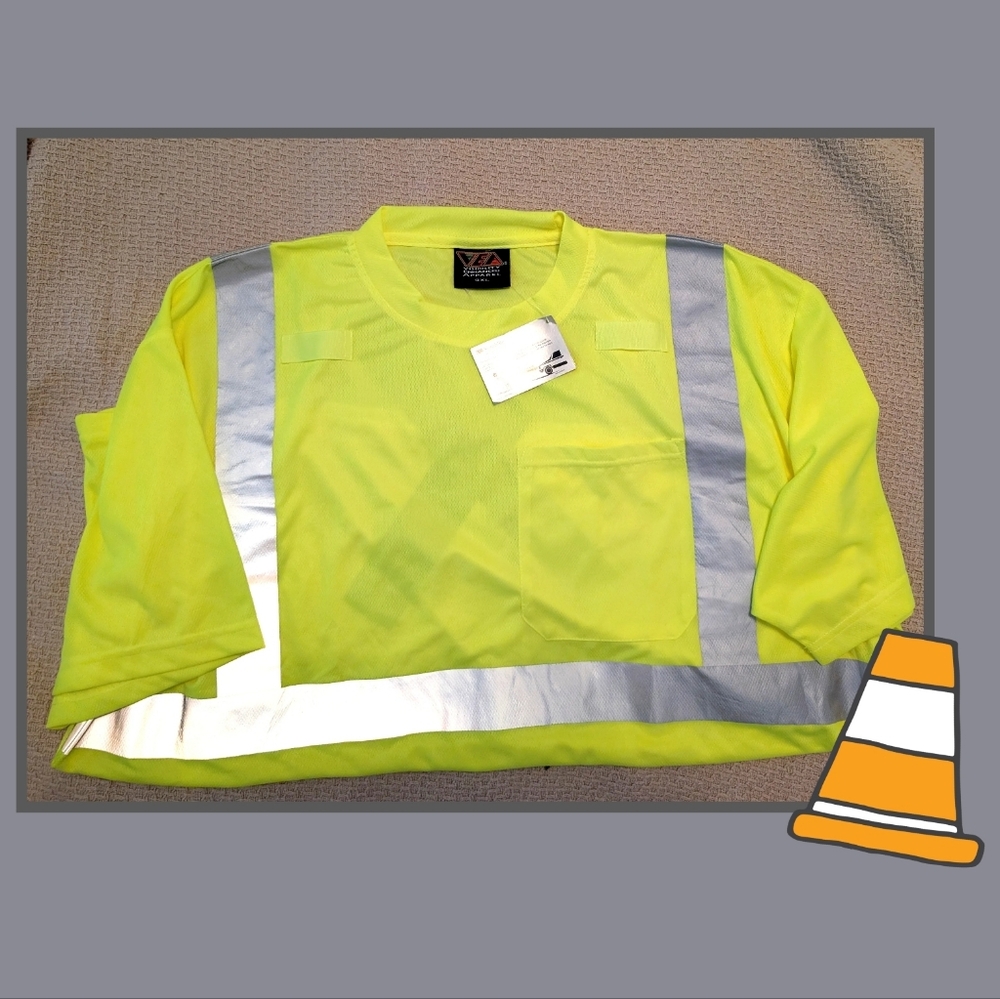 NWT High Visibility Quick Dry Reflective Top